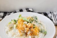 Classic Chicken Divan Casserole Recipe for Family Dinners