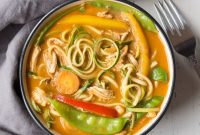 Creamy Chicken Curry Zoodle Bowl: Low-Carb Dinner Recipe
