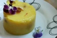 Pineapple Kesari: Semolina Pudding with Tropical Pineapple