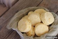 Gluten-Free Biscuits Made with Baking Powder