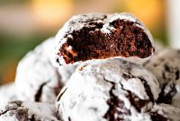 Chewy Chocolate Crinkle Cookies: Classic Fudgy Recipe