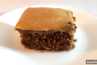 Keto Chocolate Cake Recipe: Moist Low-Carb Chocolate Cake