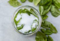 5 Ways to Preserve Summer Herbs for Year-Round Flavor