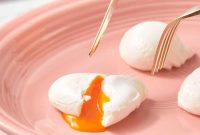 How to Make Perfect Poached Eggs Every Time