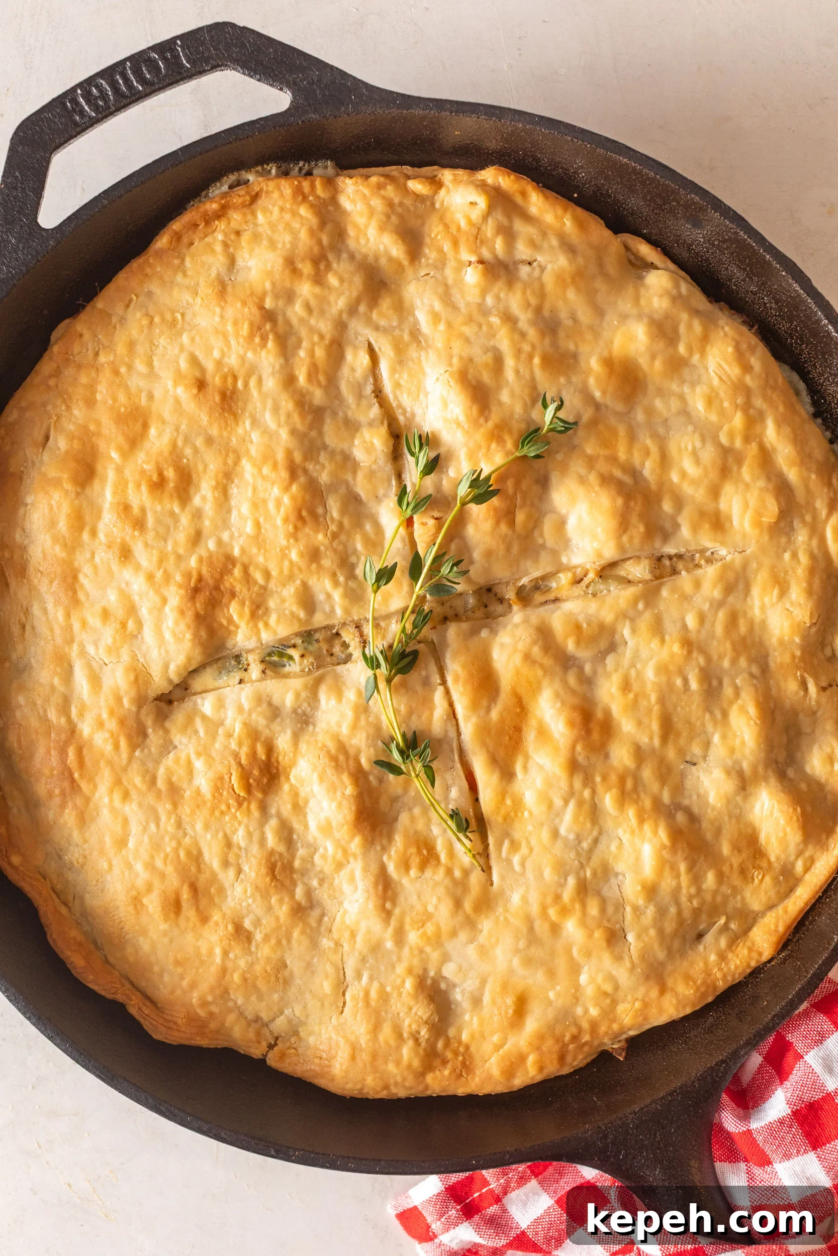 Leftover Turkey Pot Pie Recipe for Comforting Family Meals 2 Leftover turkey pot pie
