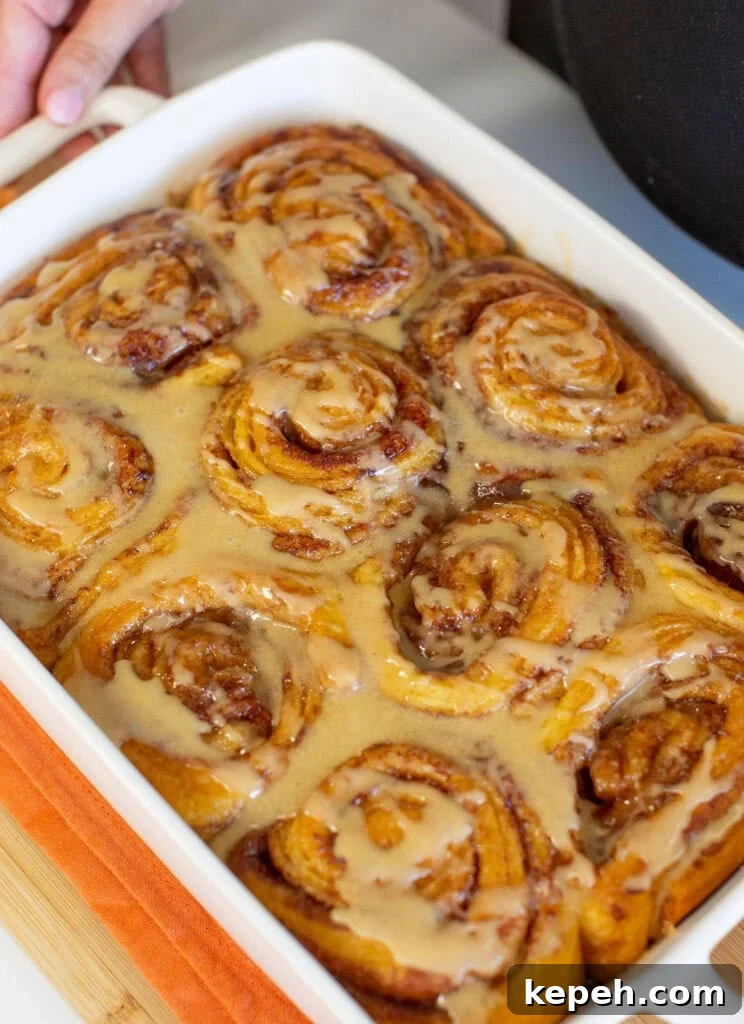 Pumpkin Cinnamon Rolls Made with Rich Whipping Cream 2 img 121776 1