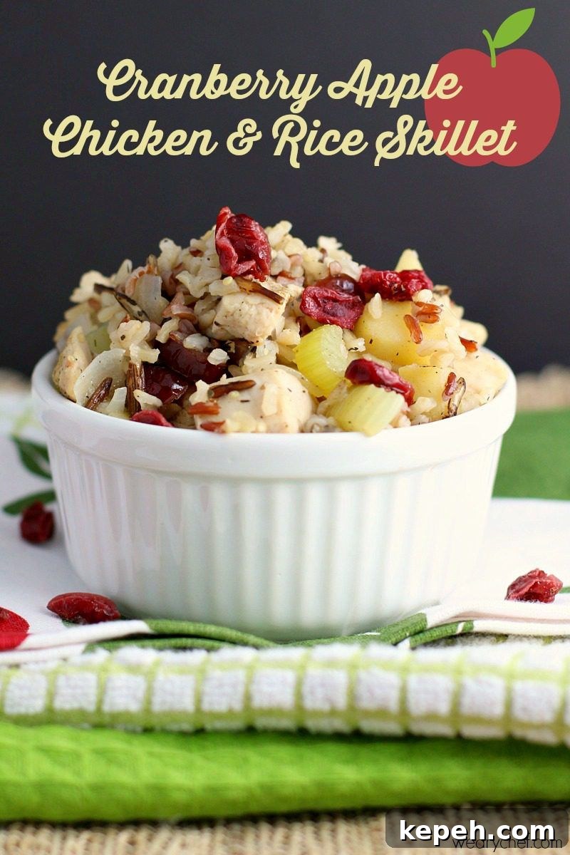 Quinoa and BBQ Chicken Skillet Recipe for Weeknight Dinners 7 This 30-minute skillet dinner is loaded with dried cranberries, fresh apples, celery, and chicken simmered together with Multi-Grain Minute Rice.