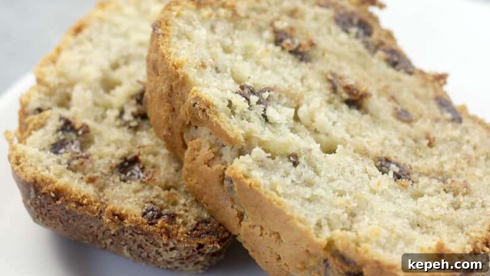 Freshly Baked Banana Bread: Soft, Sweet & Comforting Recipe 2 Chocolate Chip Banana Bread