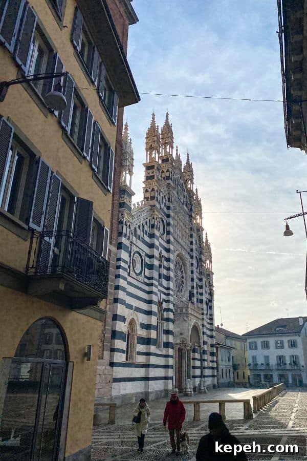 7 Charming Day Trips from Milan: Lakes, Villages & Castles 7 side view of Monza Cathedral