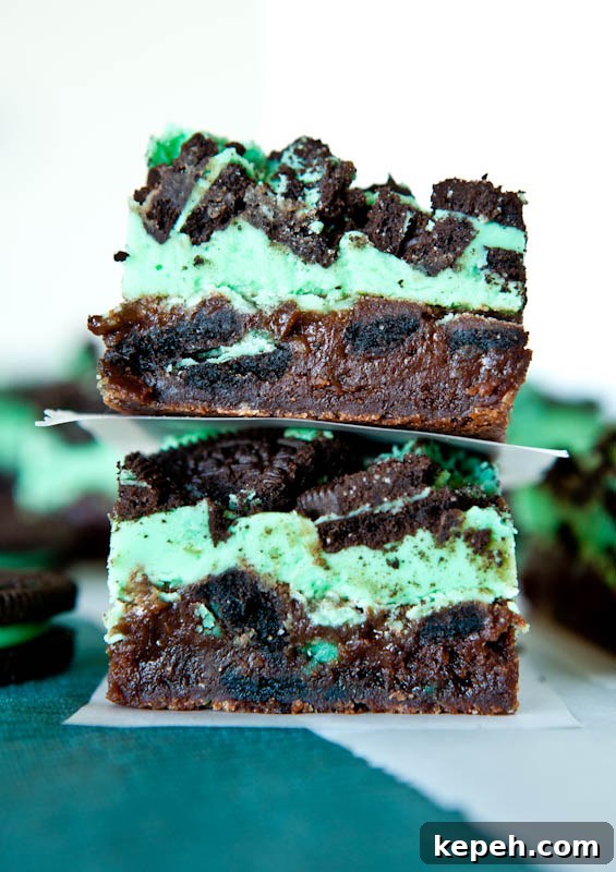 mintbrownies-16 Triple Layer Fudgy Mint Oreo Brownies