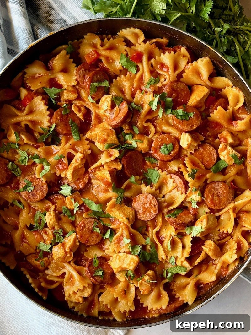One-Pot Jambalaya Pasta Recipe: Quick Cajun-Style Meal 8 img 18465 7