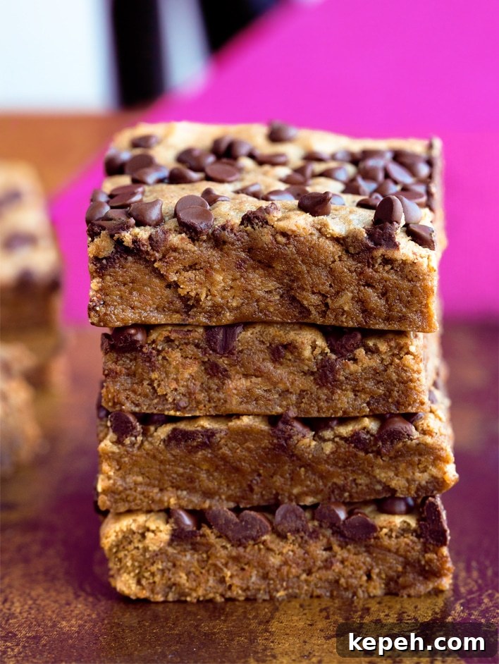 Quick Microwave Cookies: Soft, Ready in Minutes 4 The Best Gooey Chocolate Chip Cookie Bars