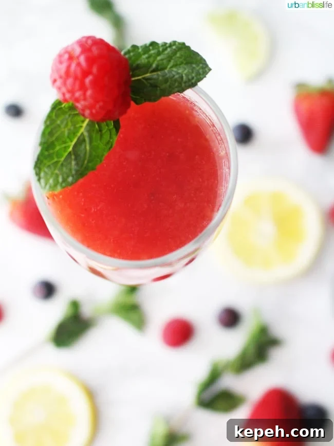 Raspberry Lime Bellini: Sparkling Brunch Cocktail Recipe 4 Raspberry Lime Bellini cocktail recipe in UrbanBlissLife.com