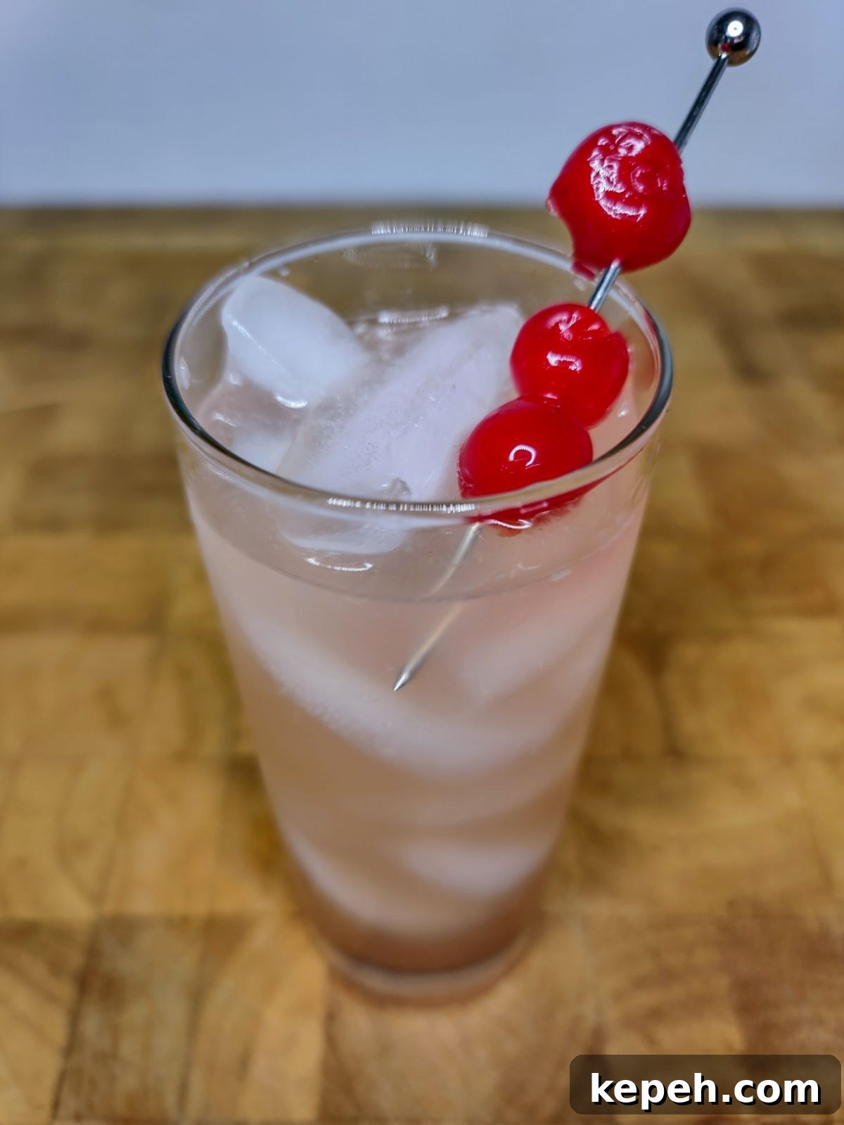 27 Refreshing Summer Punch Recipes to Keep Your Party Cool 6 hunch punch