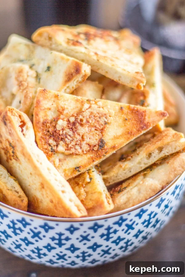 Crispy Homemade Pita Chips: Simple Recipe for Snack Lovers 2 How to make Homemade Pita Chips