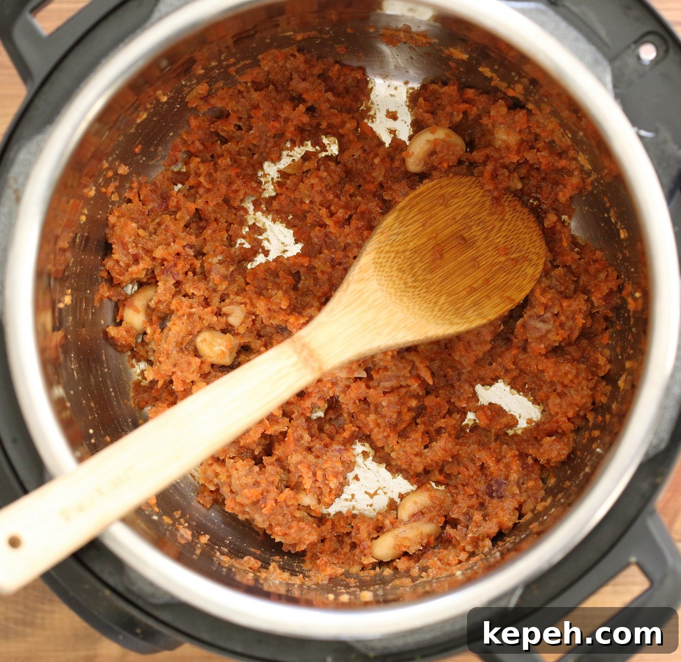 Instant Pot Gajar Halwa: Vegan Carrot Halwa Recipe for Holidays 3 Instant Pot Gajar Halwa - Vegan Carrot Halwa