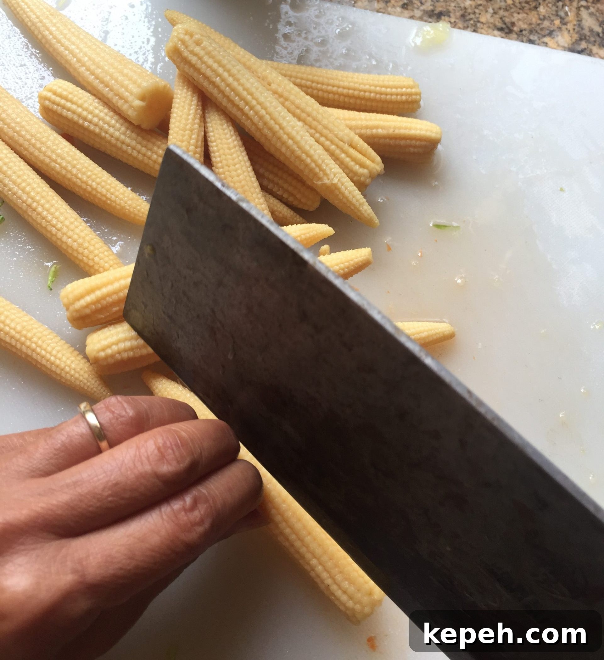 Bite-sized pieces of baby corn