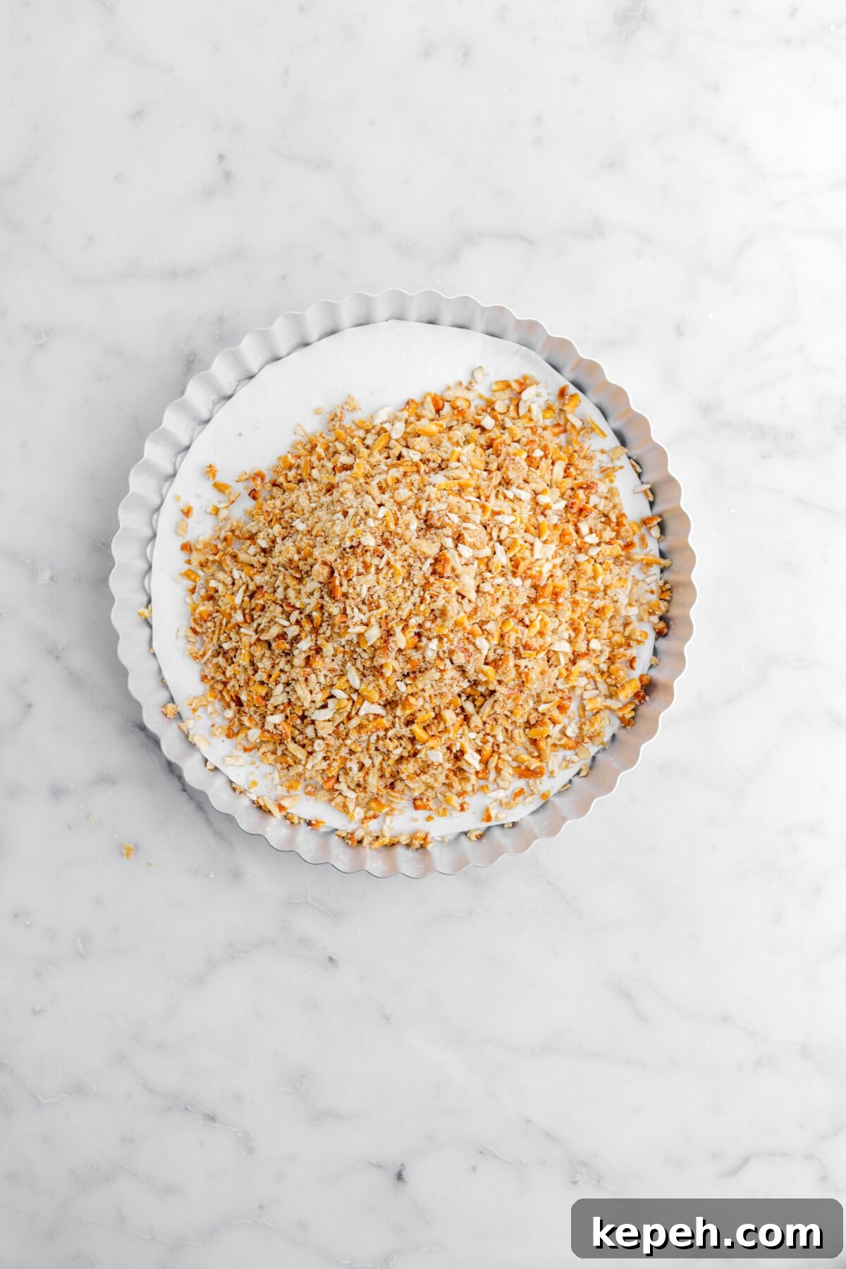 Strawberry Mascarpone Tart with Crunchy Pretzel Crust 10 pretzel mixture in tart pan.