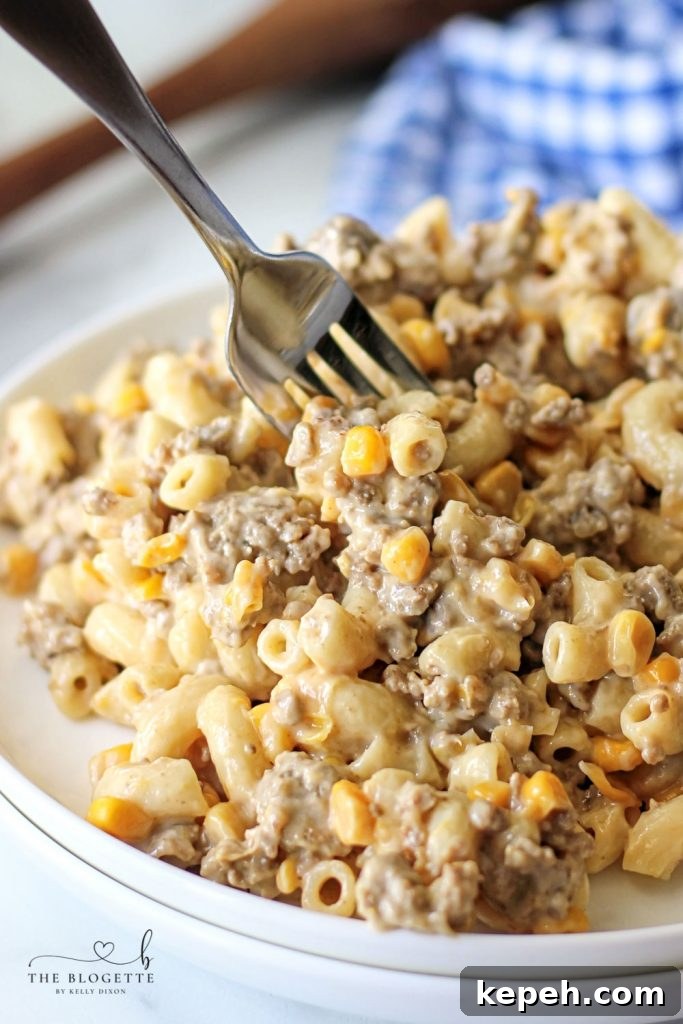 Homemade Cheesy Beef and Pasta Skillet (Copycat Hamburger Helper) 11 This Homemade Hamburger Helper is packed with the flavor we all know and love! Pasta and ground beef covered in a creamy, cheesy sauce.