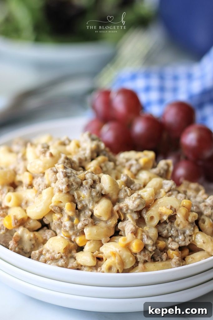 Homemade Cheesy Beef and Pasta Skillet (Copycat Hamburger Helper) 3 This Homemade Hamburger Helper is packed with the flavor we all know and love! Pasta and ground beef covered in a creamy, cheesy sauce.