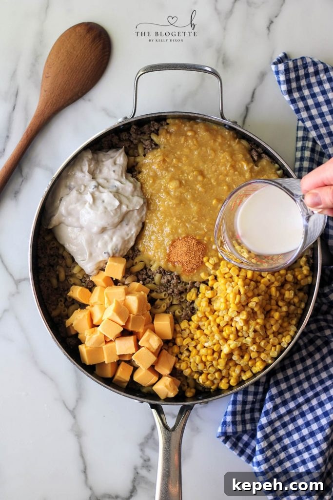 Homemade Cheesy Beef and Pasta Skillet (Copycat Hamburger Helper) 9 This Homemade Hamburger Helper is packed with the flavor we all know and love! Pasta and ground beef covered in a creamy, cheesy sauce.