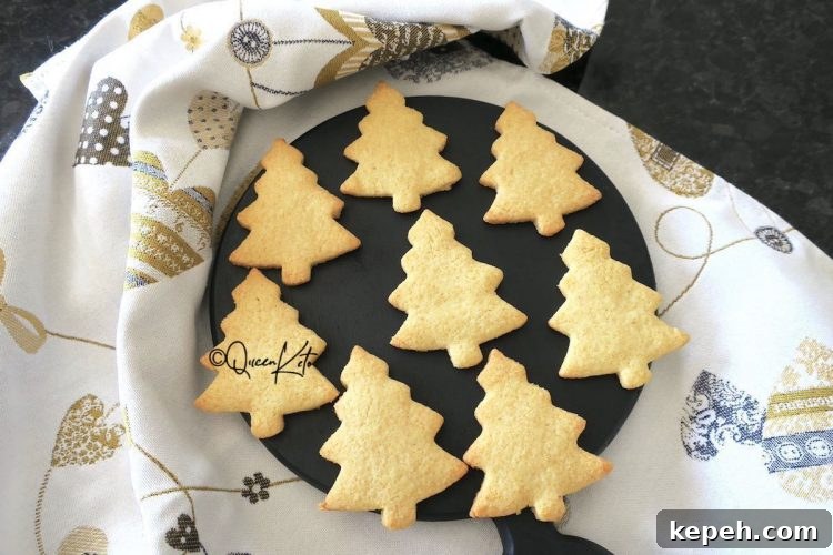 Keto Christmas Sugar Cookies Recipe — Low-Carb Holiday Treat 3 img 591246 2