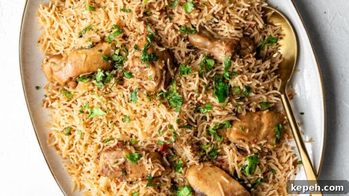 Chicken pulao on a platter