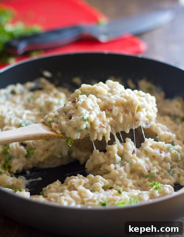 Cauliflower Rice: How to Make It + 16 Delicious Recipes 9 Creamy garlic cauliflower rice
