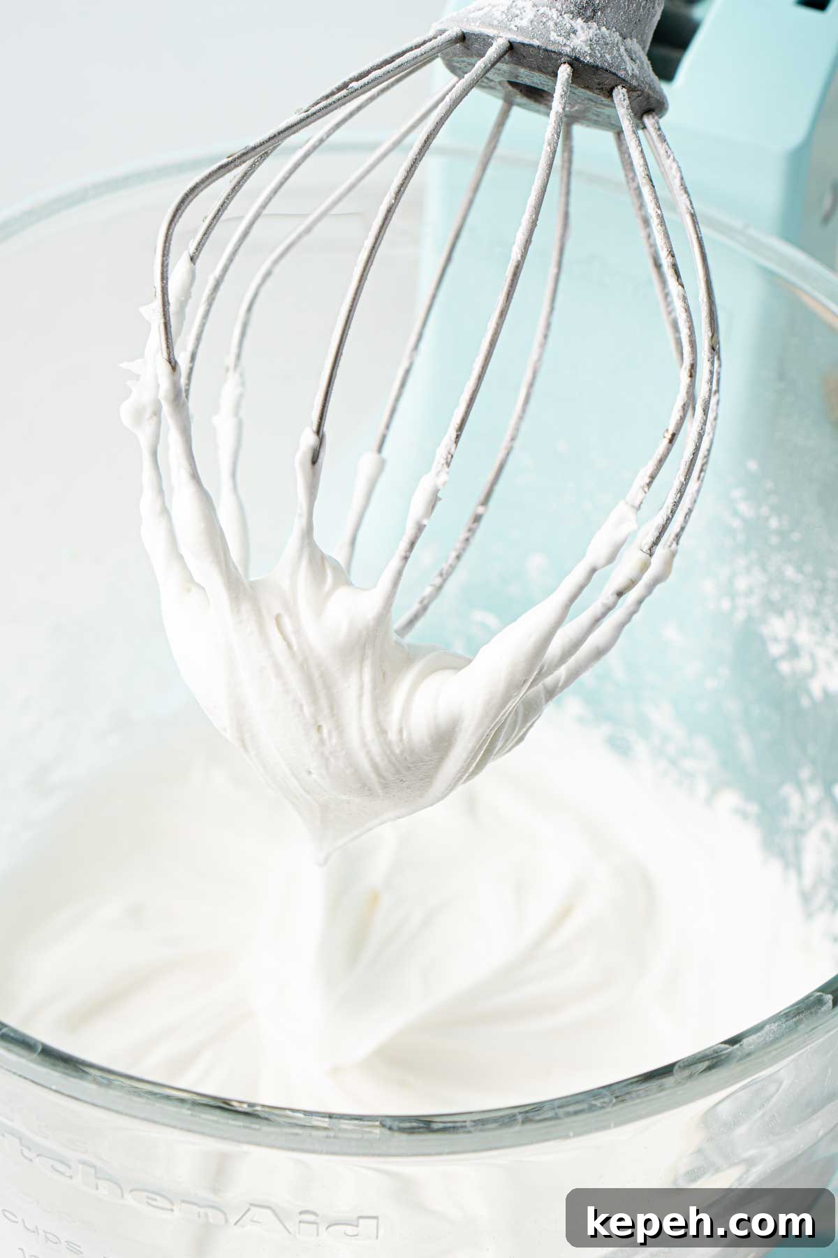 Perfect Royal Icing Recipe for Decorating Cookies and Cakes 5 img 7873 4
