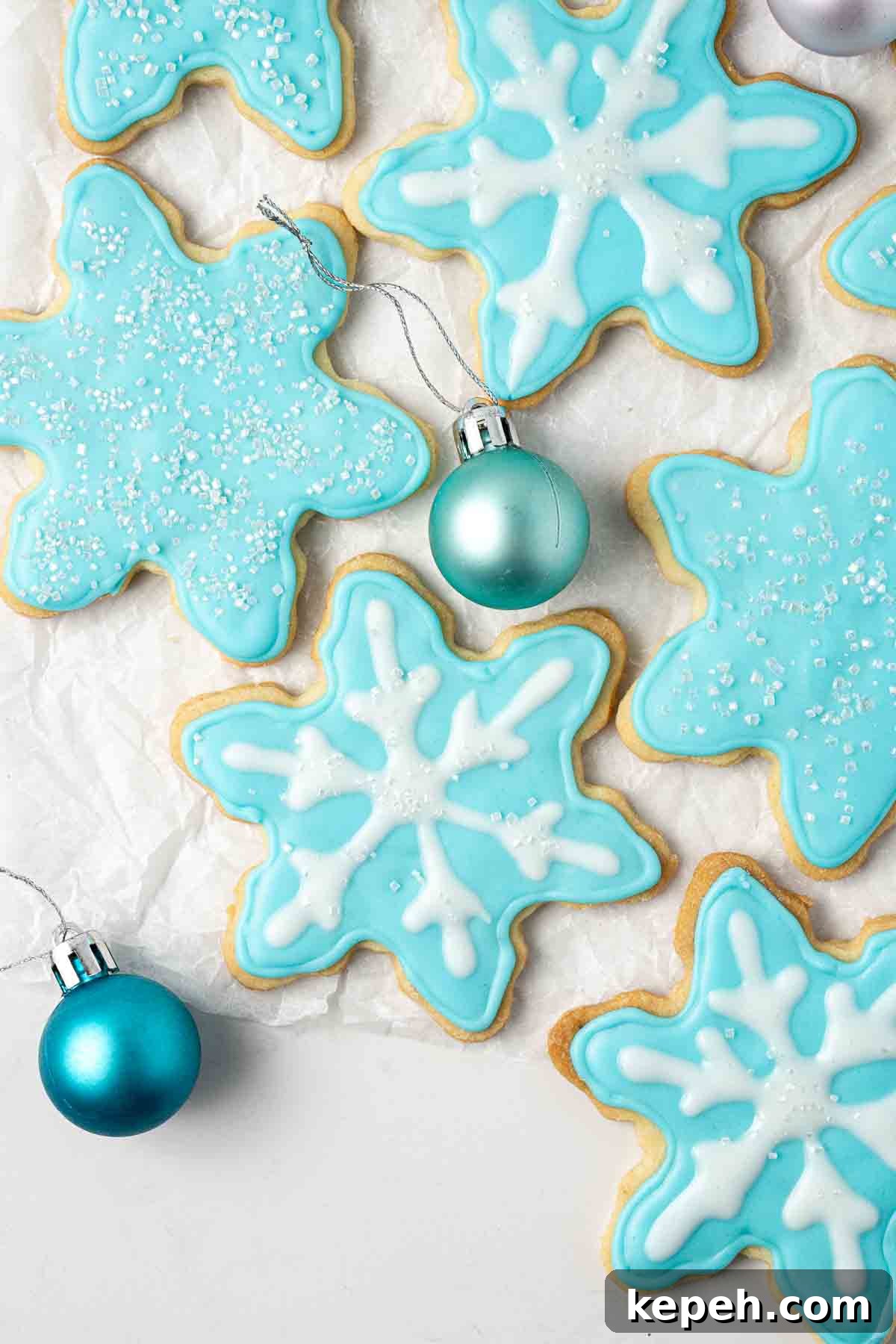 Perfect Royal Icing Recipe for Decorating Cookies and Cakes 8 img 7873 7