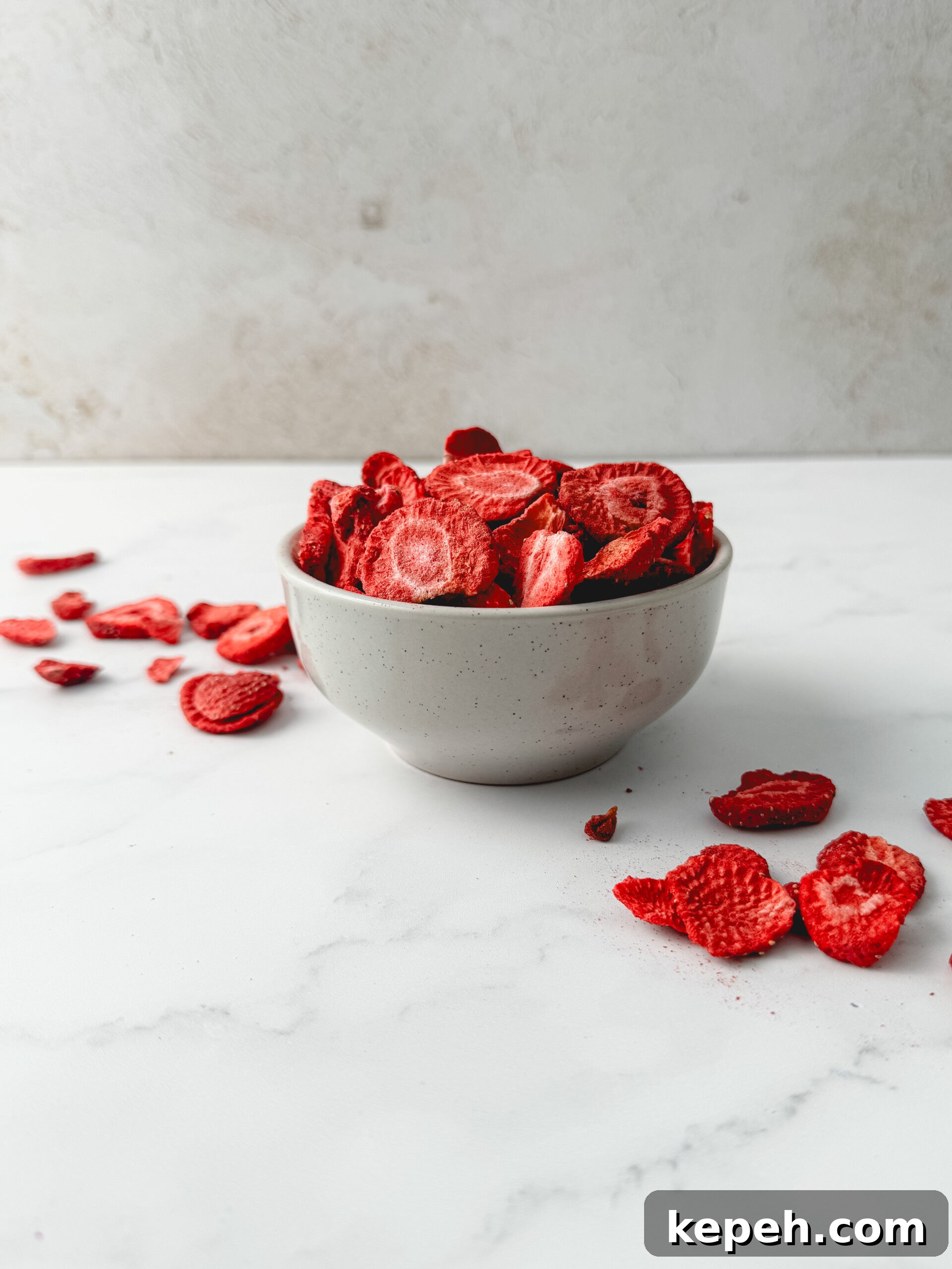 Strawberry Buttercream Frosting Recipe for Cakes and Cupcakes 4 Freeze dried strawberries