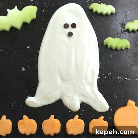 Ghostly Halloween Fruit Dip