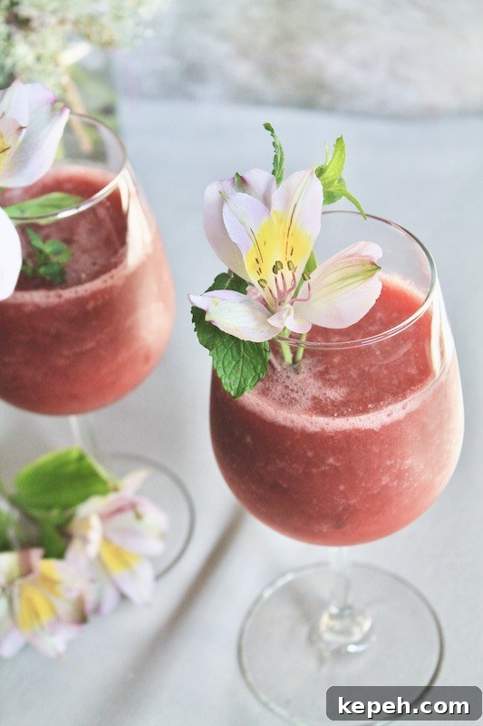 Strawberry Peach Wine Slushie Recipe — Frozen Summer Cocktail 2 easy slushy wine cocktails