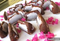 Mini Keto Sugar-Free Snickers Ice Cream Bars