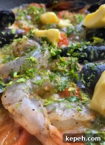 Garlic Butter and White Wine Seafood Pasta 10 Seafood cooking