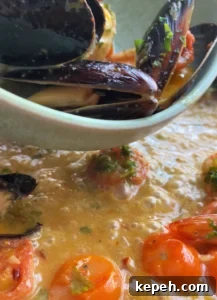 Garlic Butter and White Wine Seafood Pasta 11 Remove seafood
