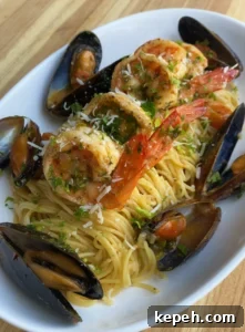 Garlic Butter and White Wine Seafood Pasta 15 Finished dish