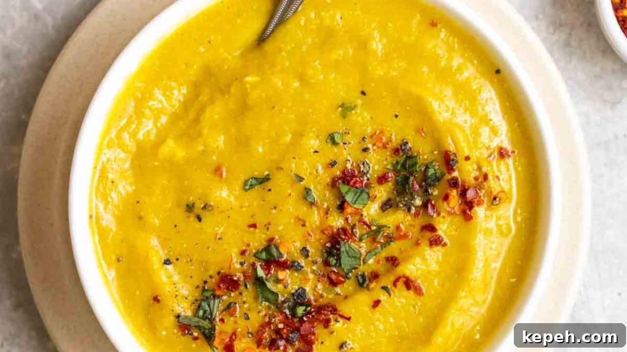 Creamy Red Lentil Carrot Soup